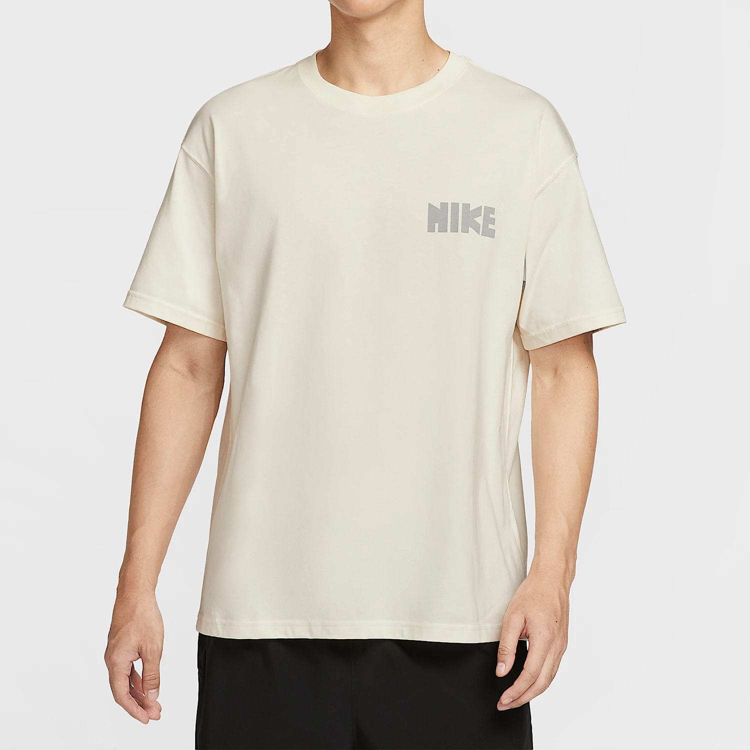 

Nike Authentic Men's Reflective Running Sports Loose Breathable T-Shirt IH4580-047