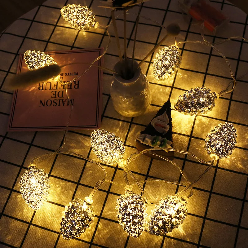 Snow Pattern Pinecone Lamp String Led Pinecone Fairy Tale Lamp Christmas Decoration Pendant Photo Props Flashing Lamp String