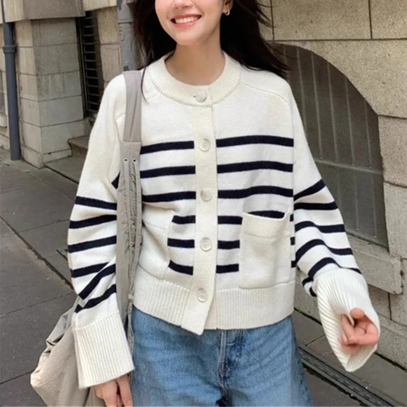 

Осенне-зимние модные винтажные куртки-кардиганы, однобортные свитера в полоску, джемперы, свободные вязаные топы, женская одежда, верхняя одежда