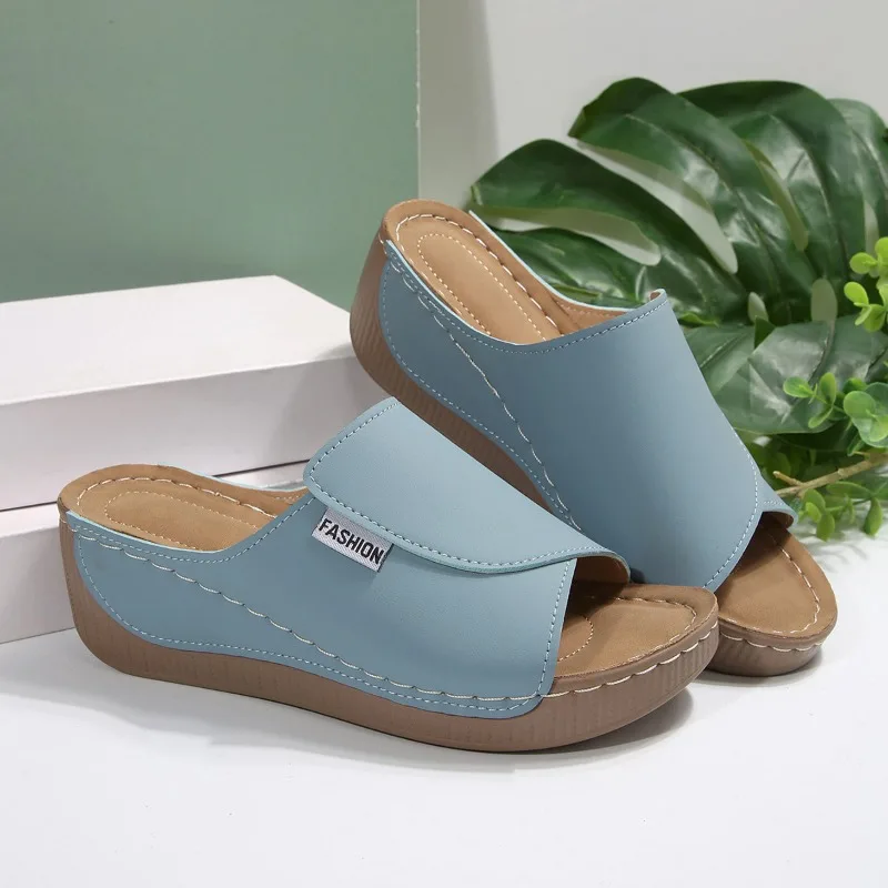 Women's Summer Hot Sale Comfortable Slope Heel Slippers Large Size Sandals Simple Fashion Ladies Sandals Women's Footwear