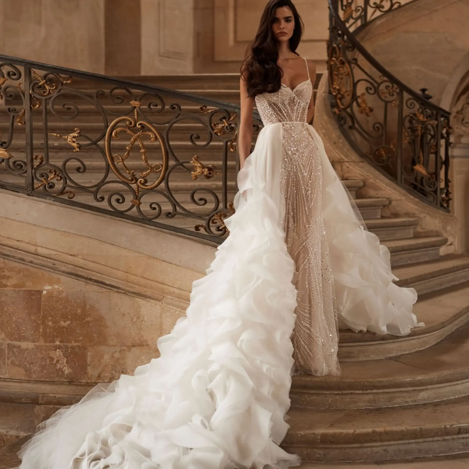 

Overlay Skirt for Dress, White Organza Tulle Skirt for Party Dress, Fashionable Couture Wedding Skirt with Side Slit for Bride