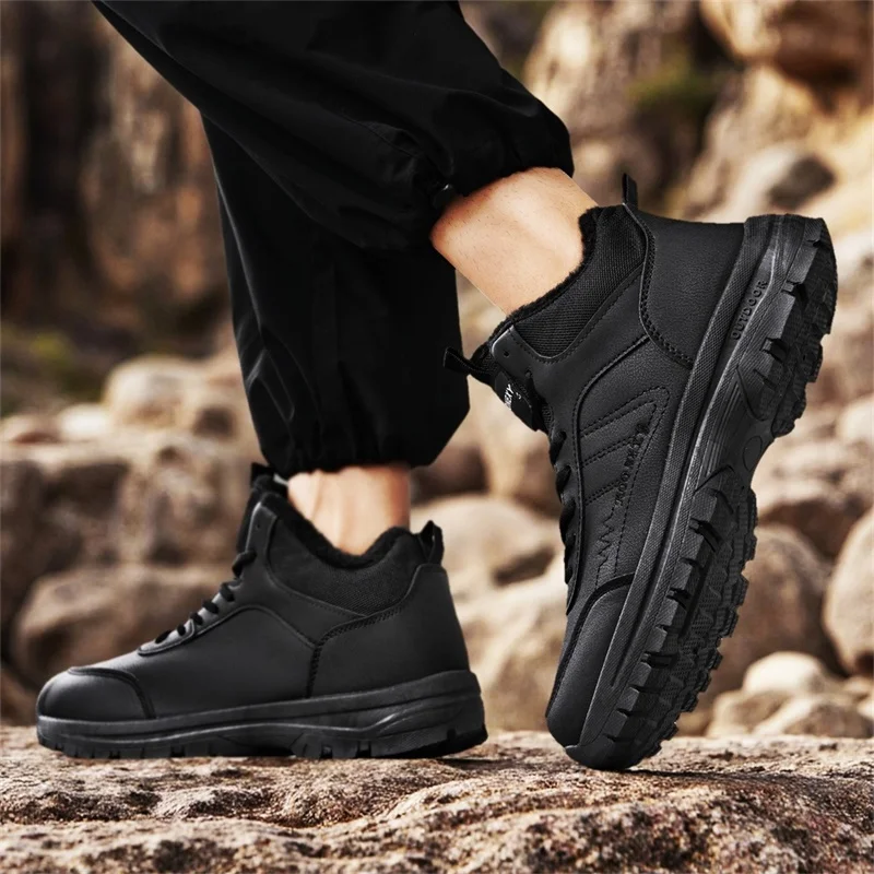 2026 الرجال التكتيكية الثلوج الأحذية مقاوم للماء أحذية الشتاء عدم الانزلاق الدافئة خفيفة الوزن في الهواء الطلق أحذية التنزه أحذية عمل