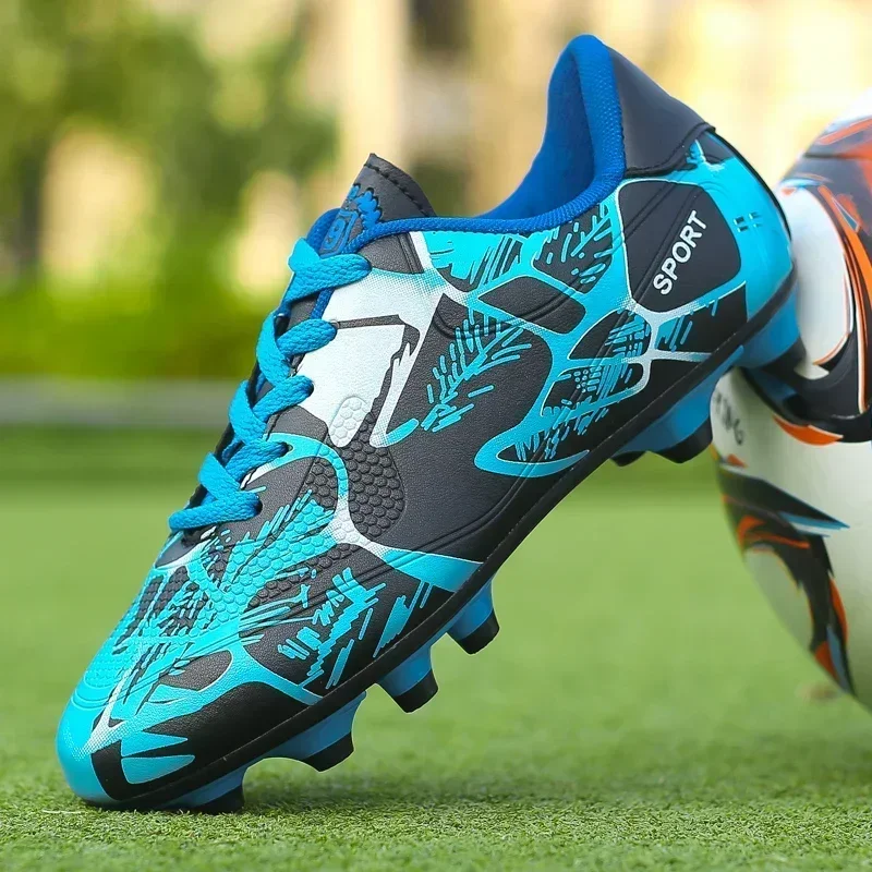 New Men Kids Soccer Shoes Ultralight Non-Slip Grass Boys Cleats Adult Professional Football Boots Training Shoes Drop Shipping