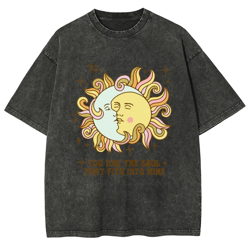 

Sun Moon Hug Print T-Shirt Women's Washed Denim Oversized Short Sleeve Fashion Niche Half Sleeve Summer Hot Selling Top 2024