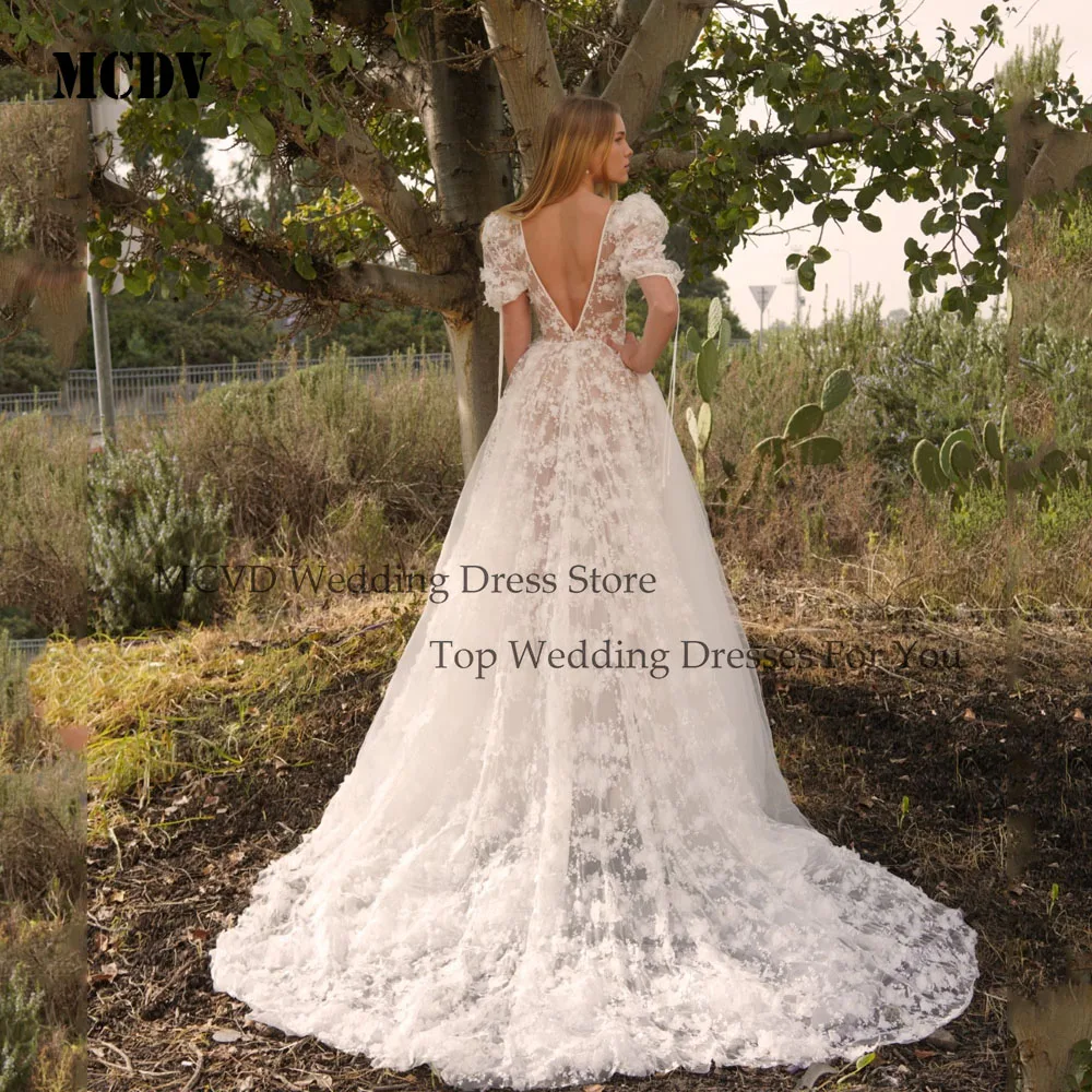 MCDV personnalisé col en V profond 3D dentelle florale robe de mariée manches courtes bouffantes robe de mariée bohème pour la cérémonie de mariage