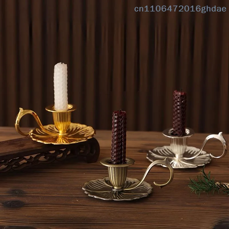 1 Pc Vintage Metal Chamberstick Candle Holder With Handle Teacup Shape Ridged Pillar Candle Stand For Home Decor Wedding Table