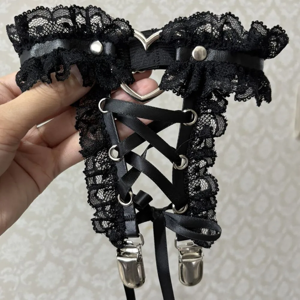 Women Human Shape Ribbon Buckle Lace Ruffle Heart Strap Leg Garter Subculture Punk Leg Ring Gothic Lolita Thigh Ring Leg Ring