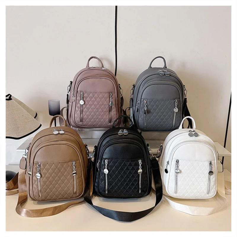 

Luxury Women's Messenger Bag Crafted From Peony-Patterned Leather Boasting Paris Casual Vintage Spacious Daily Style​