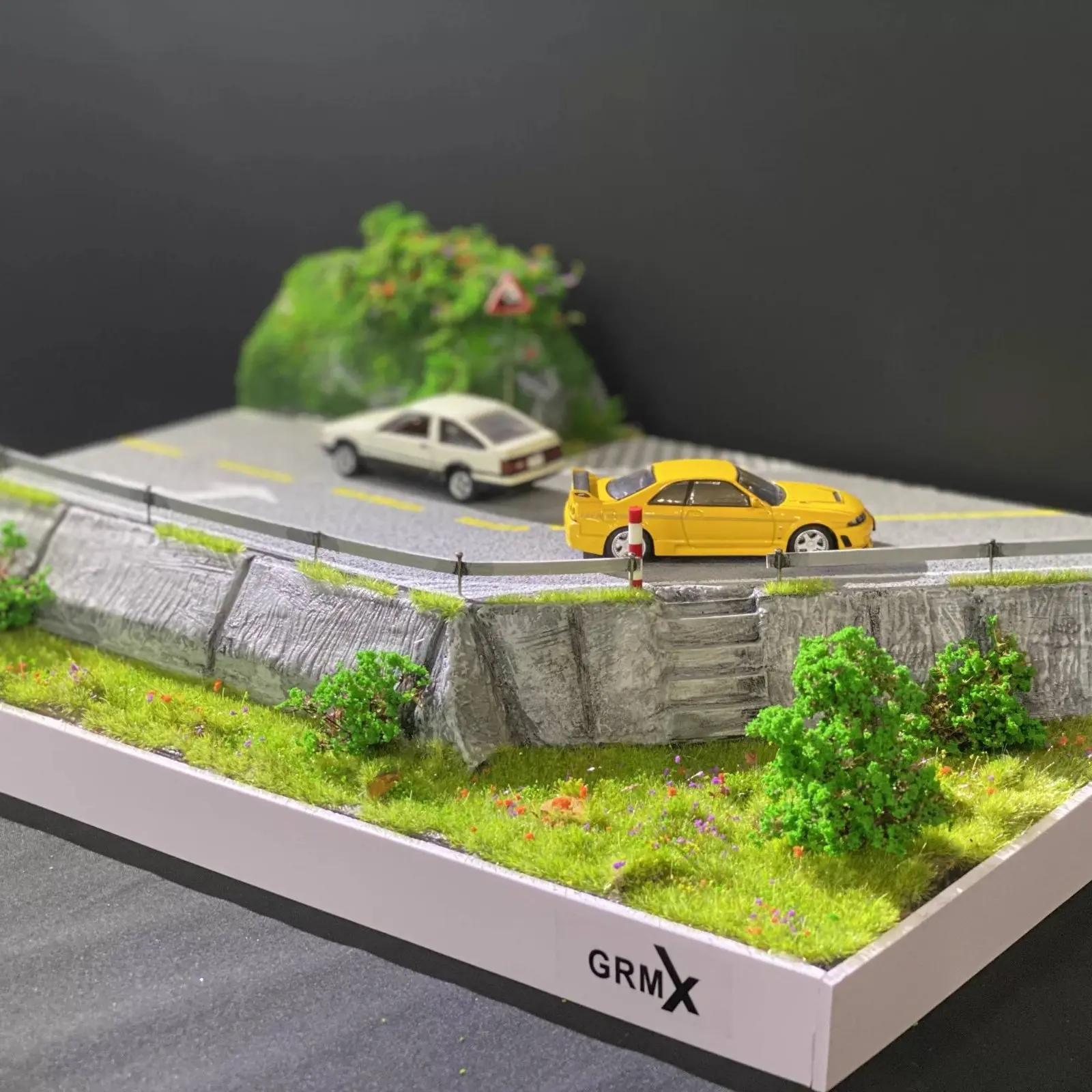 

1:64 Miniature Car Miniature Scene Handmade Model Car Photography Backdrop Simulation Landscape Model Creative Design Display
