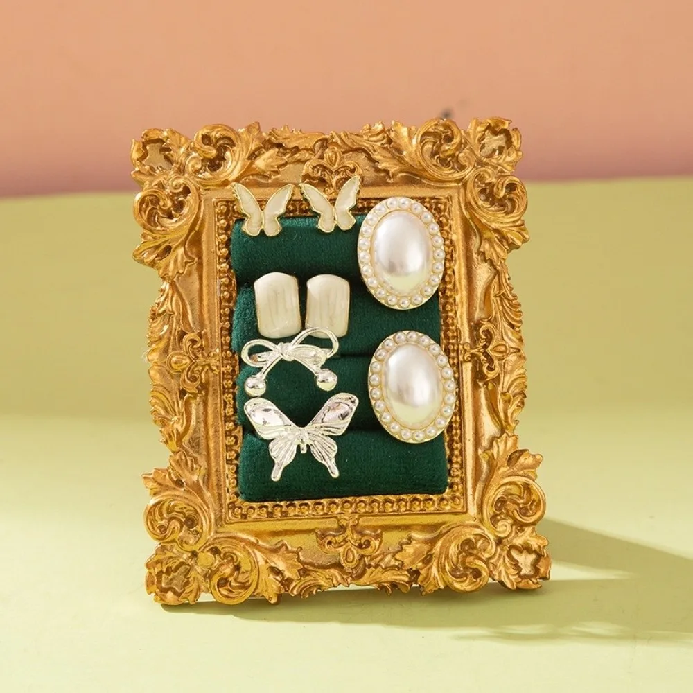 Vintage Photo Frame Earring Holder Velvet Resin Frame Jewelry Display Stand Chic Baroque Design Necklace Display Stand