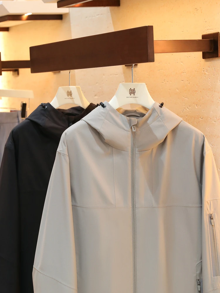 

Men's High-End Outdoor Hiking Travel Soft ell Jaet Windproof Waterproof Breathable Loose Fit Polyester Long Sve Zipper...