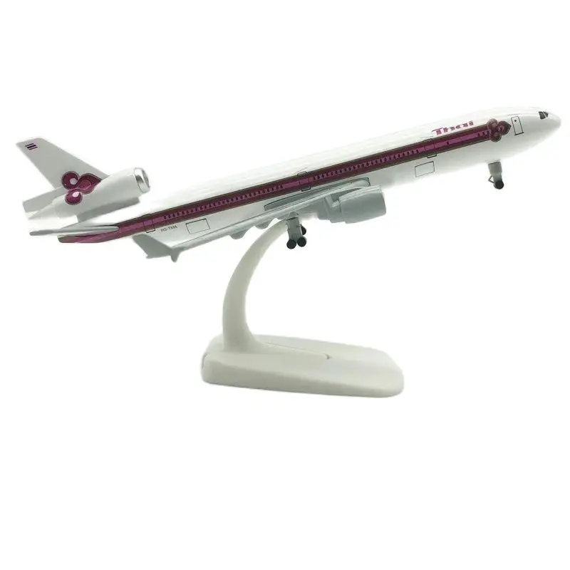 

Diecast Thai Airlines MD-11 Civil Aviation Passenger Plane Model Alloy&Plastic Material 1:200 Scale Simulation Display Decoratio