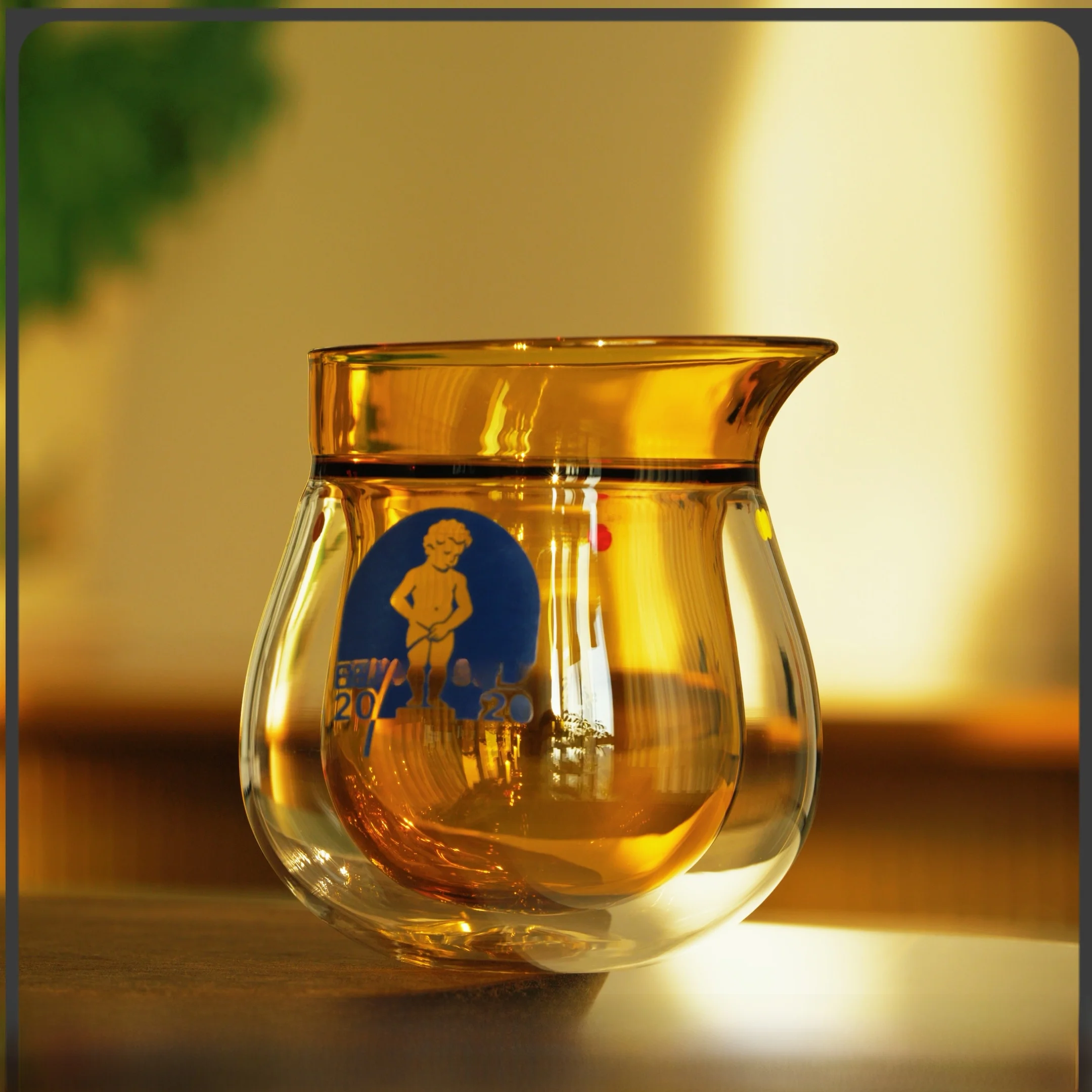 art-route-bruxelles-Edition-collaborative-–-ensemble-de-3-tasses-a-cafe-de-degustation-150-ml-–-usage-domestique-–-materiau-en-verre-–-non-artisanal