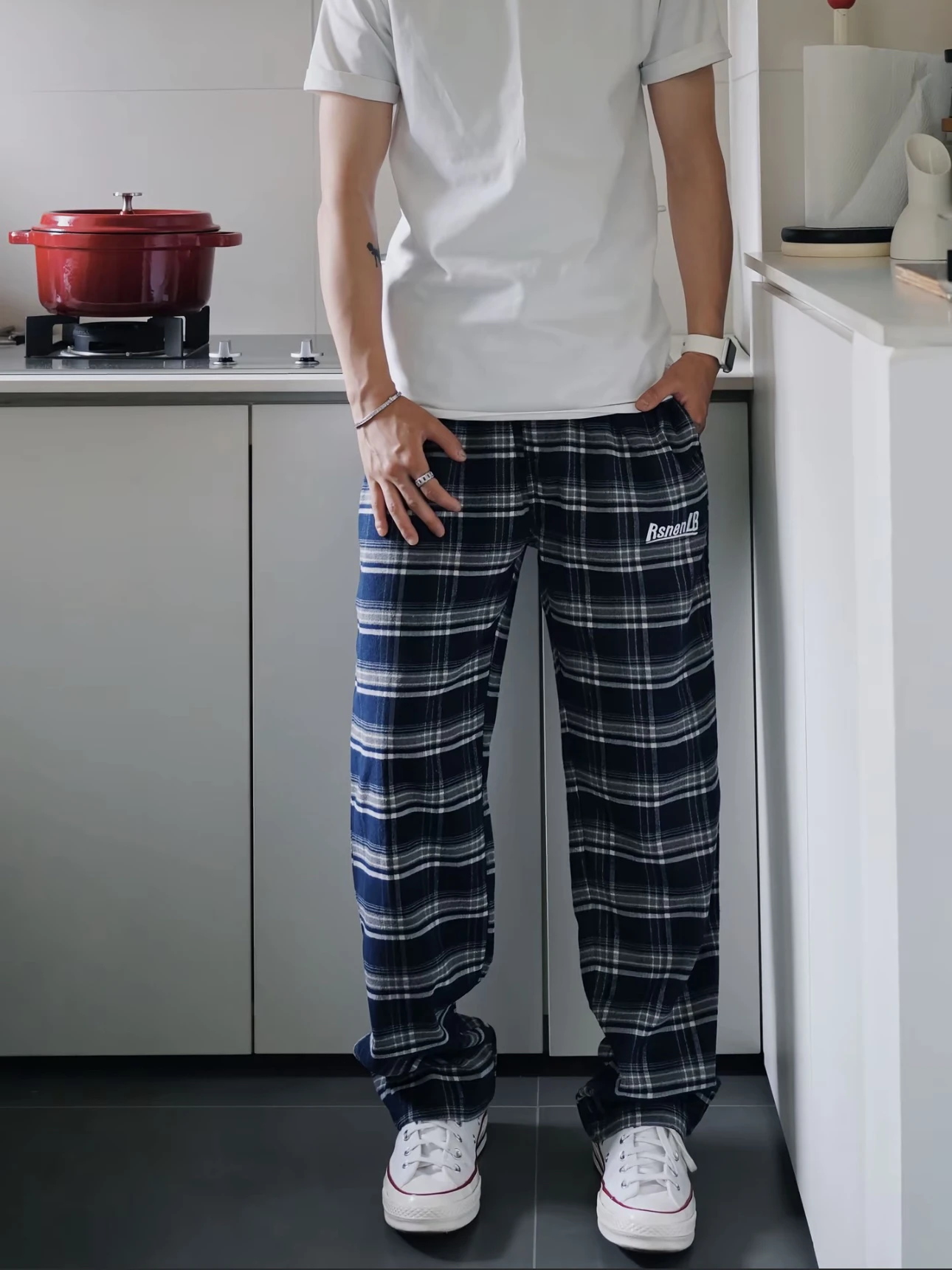 

Retro Hong Kong Sle Men's Casual Pants Plaid Wide Leg Daily Leisure Home Comfortable All Season Straight Tube Trousers