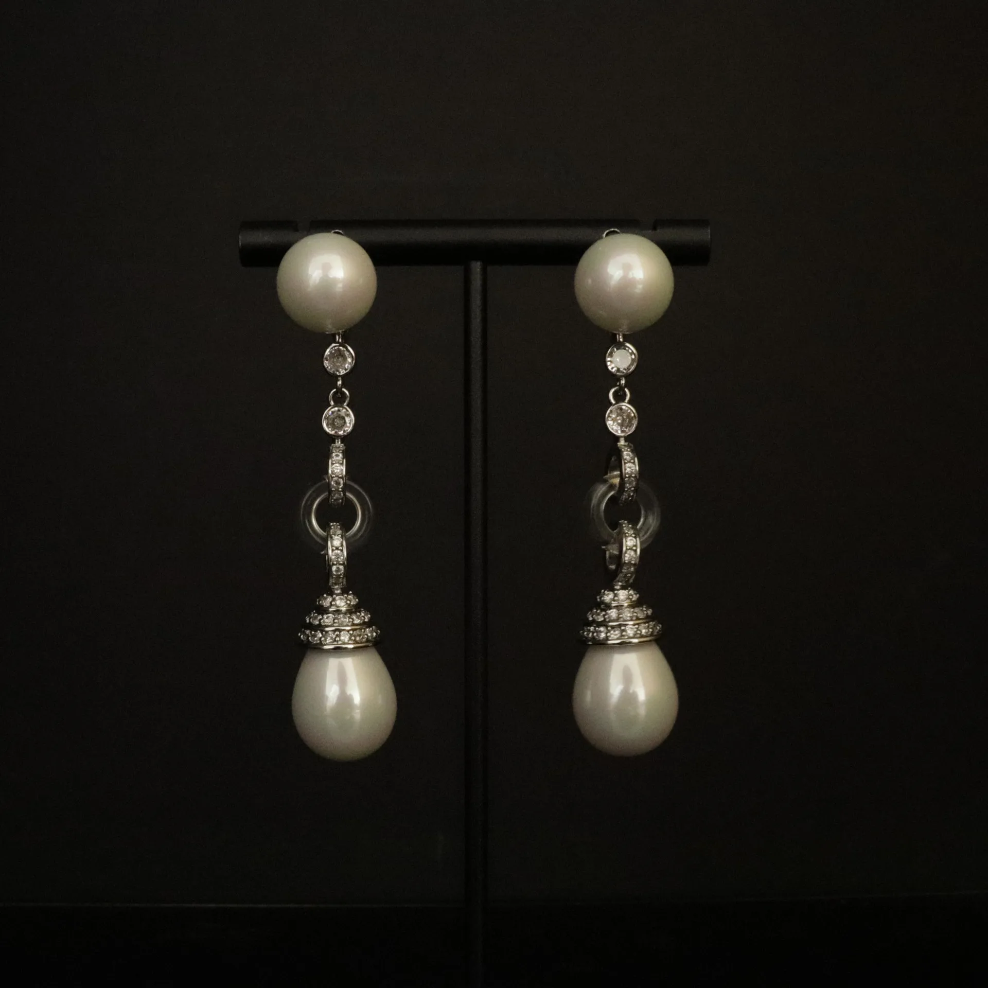 

Glass pearl long luxury GORGEOUS Lady banquet wedding dinner earrings