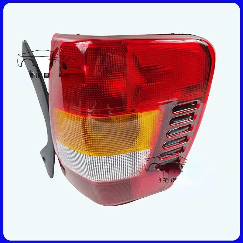 left and right Tail Light For Jeep Grand Cherokee 2001-2004 Rear Bumper Taillight Tail Lamp Rear Stop Brake Fog Taillamp