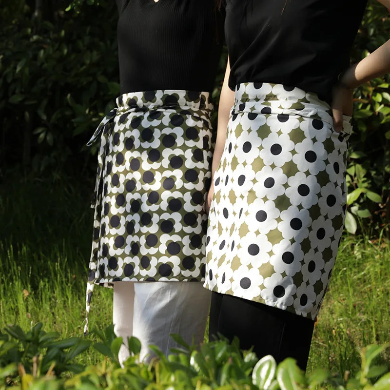 Apron Printed Half Body Wrapped Hip Apron Waterproof Anti Fouling Cotton