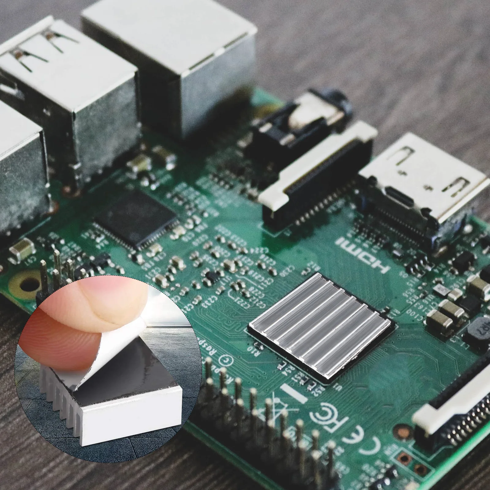 

24 шт., охладитель микросхем, маленький алюминиевый радиатор, охлаждающая подставка, клейкая лента, эффективное рассеивание тепла для силовых устройств