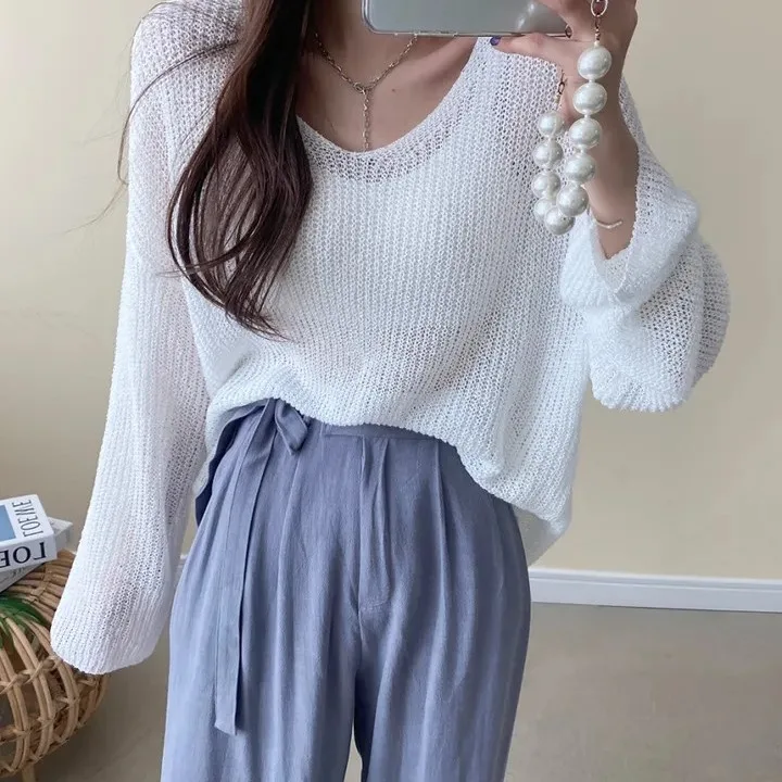 Loose Korean Style Long Sleeve Knitted Sweater V-Neck Casual Summer New Arrival Women's Fashion Top Chinese Manufacturer
