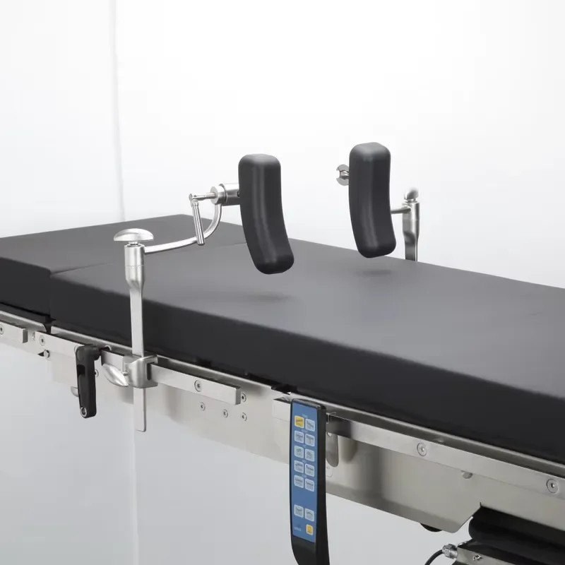 Operating table shoulder support device, adjustable surgical shoulder rest, with side rail clip, suitable for lateral lying
