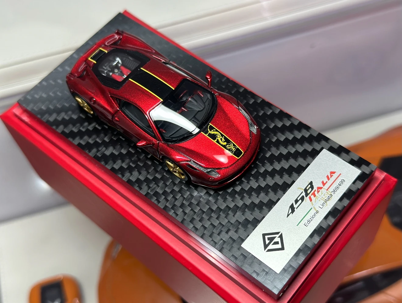 

GW God Wealth 1:64 458 Italia Dragon Year Limited Edition Diecast Model Car Resin Limited edition