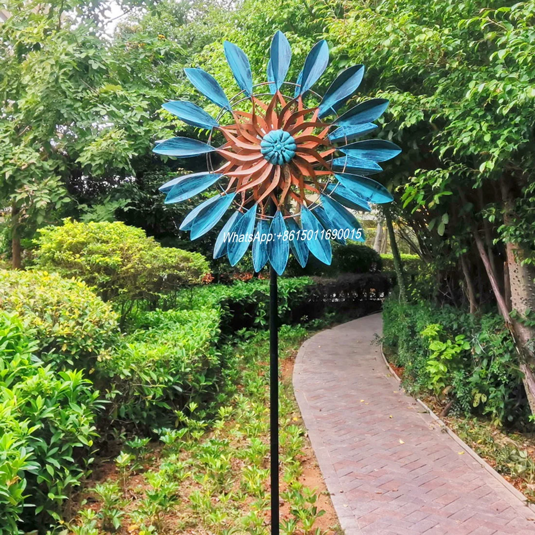 Outdoor Lawn Garden Antique Blue Leaf Decoration Windmill Plug-in Solar Lamp Pastoral Metal Crafts