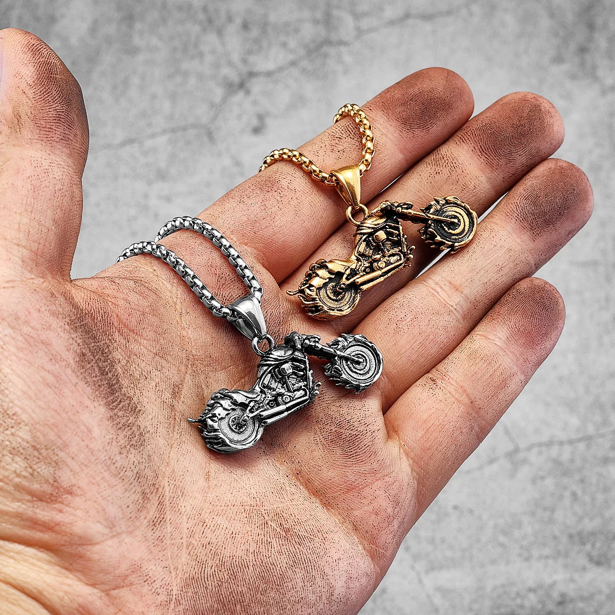 Ghost Rider Skull Biker Stainless Steel Men Women Necklaces Pendants Chain Punk Trendy Fashion Jewelry Creativity Gift Wholesale