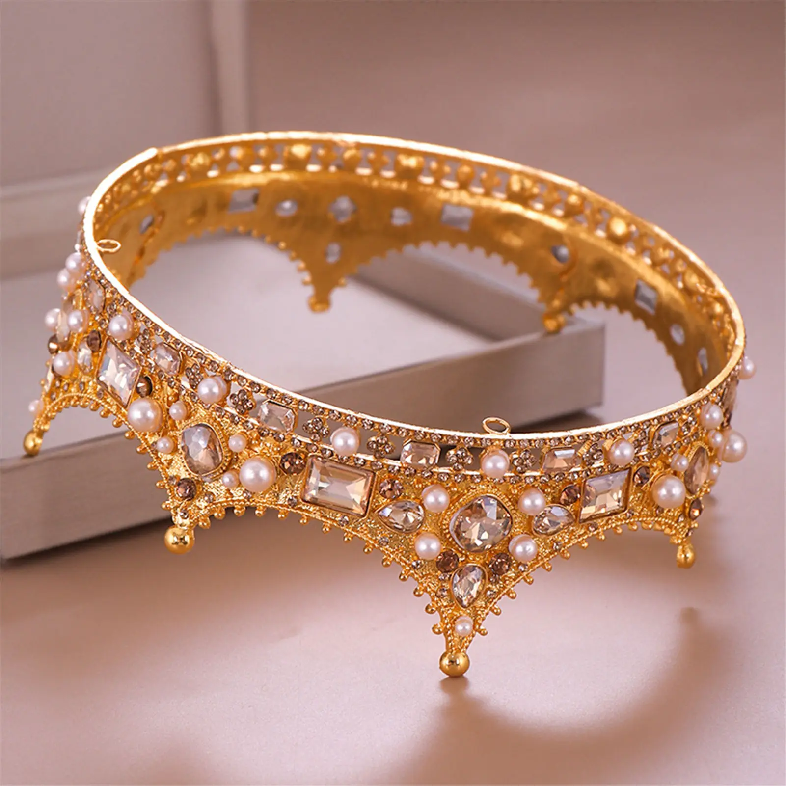 Accessori per capelli corona di perle stile corte corona di strass per ragazze barocche per diadema corona in lega da sposa