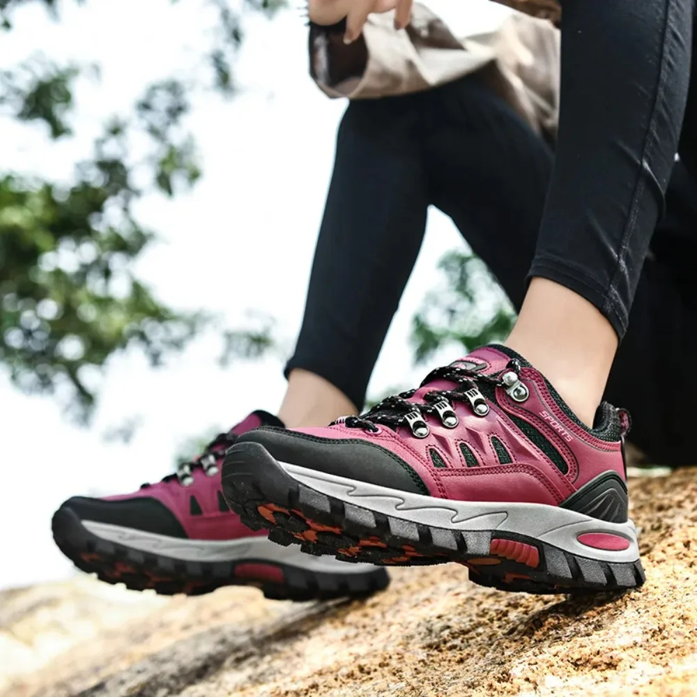 

Outdoor Men's Hiking Shoes Sneaker Autumn Winter Couples Casual Mountaineering Shoes Men's Leather Walking Shoes Large Footwear