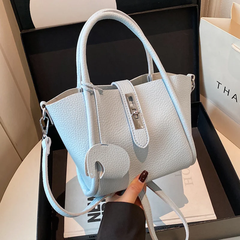 

Fashion Design Women Bucket Bag Brand Trendy Basket Bag Versatile Simple Solid Color Texture Women's Bag Shoulder Crossbody Bag