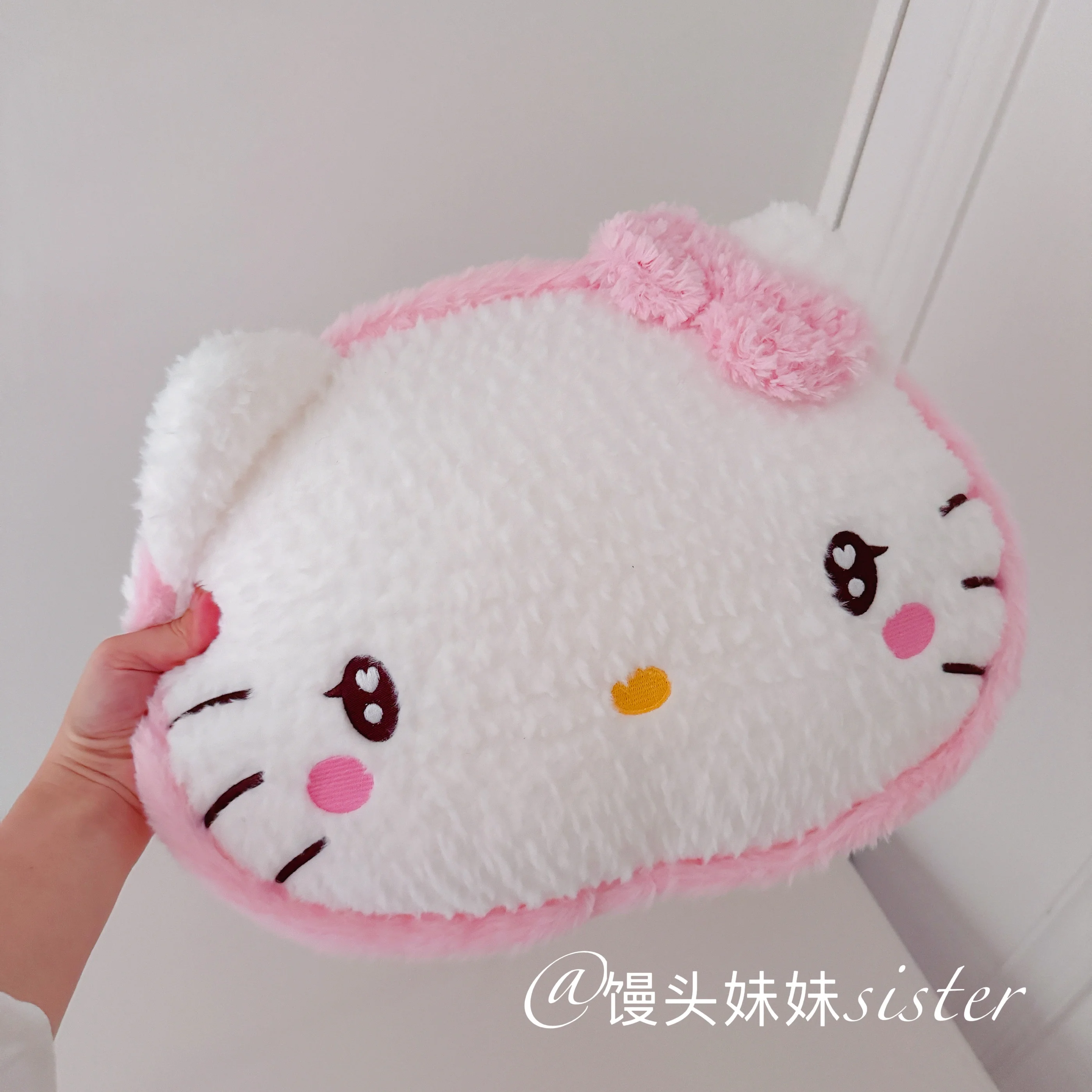 Bardzo miękkie pluszowe Kuromi Hello Kitty My Melody Hangyodon Poduszka do rzucania Kreskówka Pluszowa zabawka Sofa Łóżko Poduszka na plecy Prezenty świąteczne