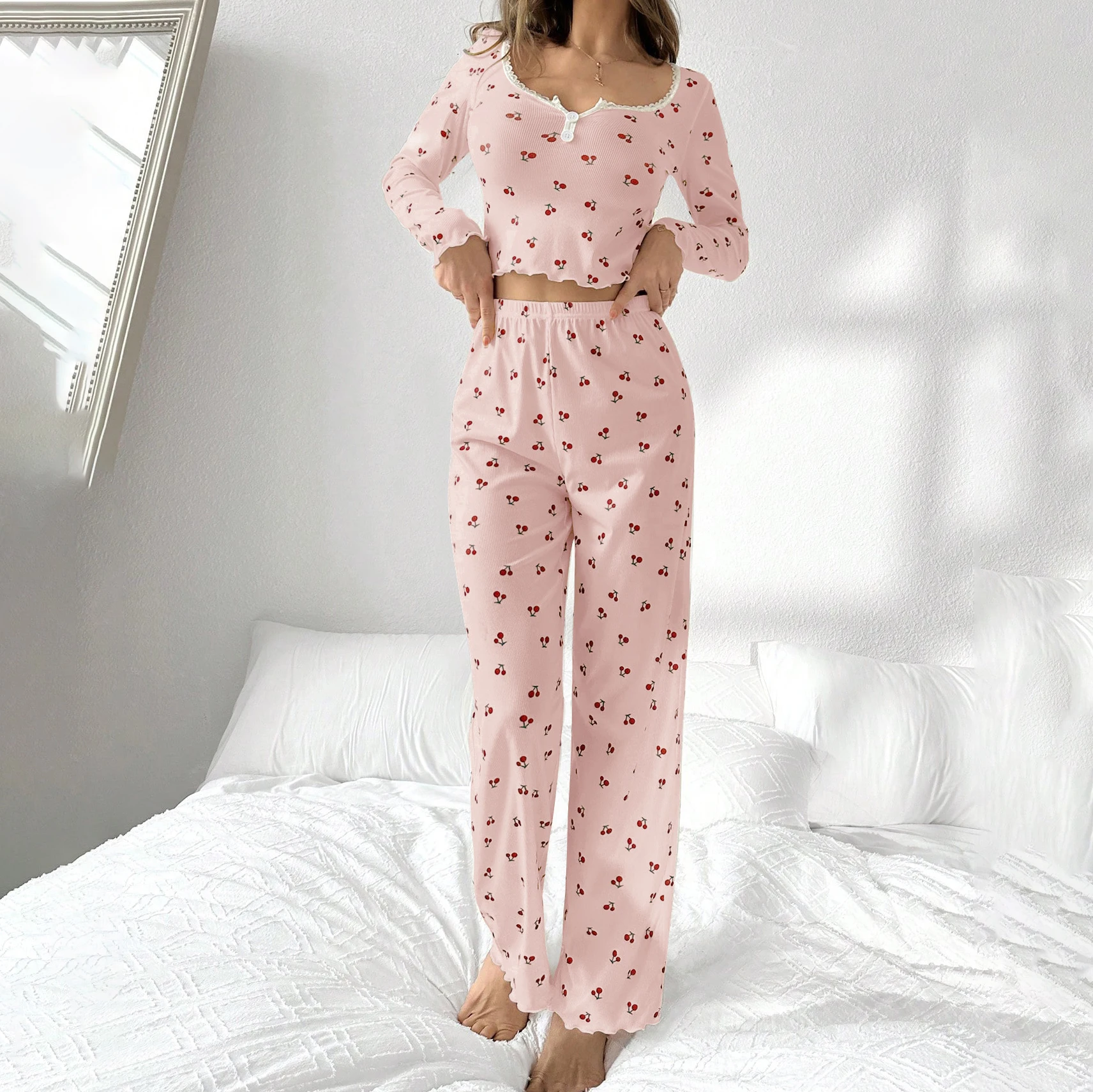 2024 Women\'s Pajama Set Cherry Print Sleepwear Long Pants and Long sleeves Two-piece V-neck Fashon Home Wear Pyjamas Autumn Pjs