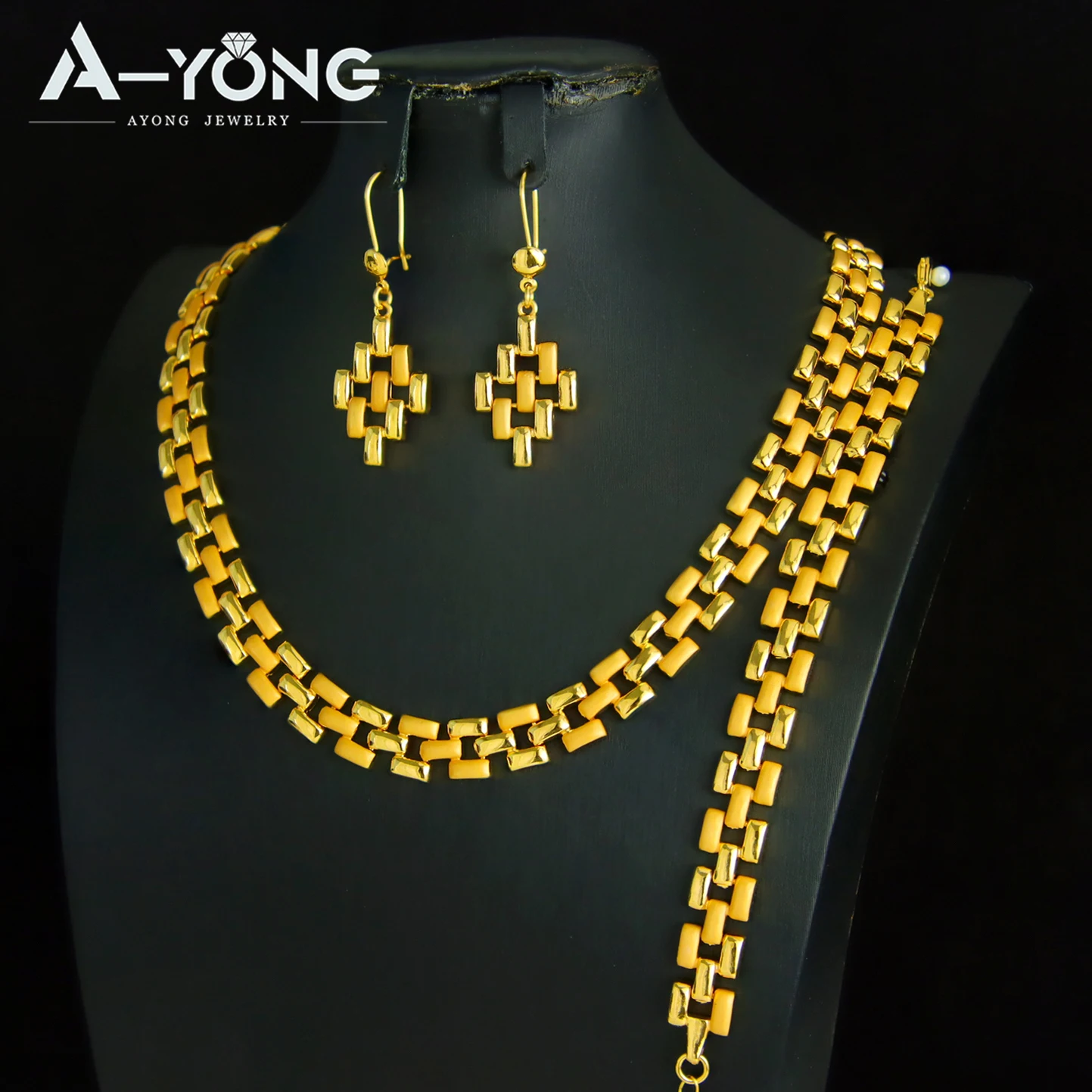 

Luxury Dubai Wedding Jewelry Set 21k Gold Plated Bamboo Knot Necklace Bracelet Earrings Middle Eastern Bridal Vintage Jewelrys