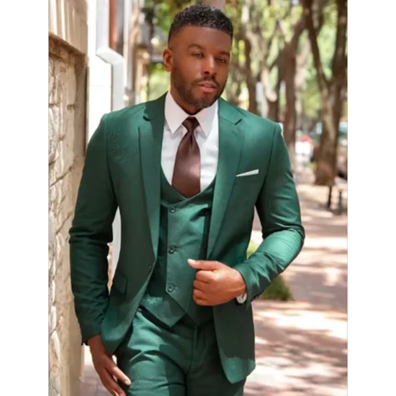 

3 classic green men's suits, regular fit, formal wedding customization, groom's ball dress, sports jacket set