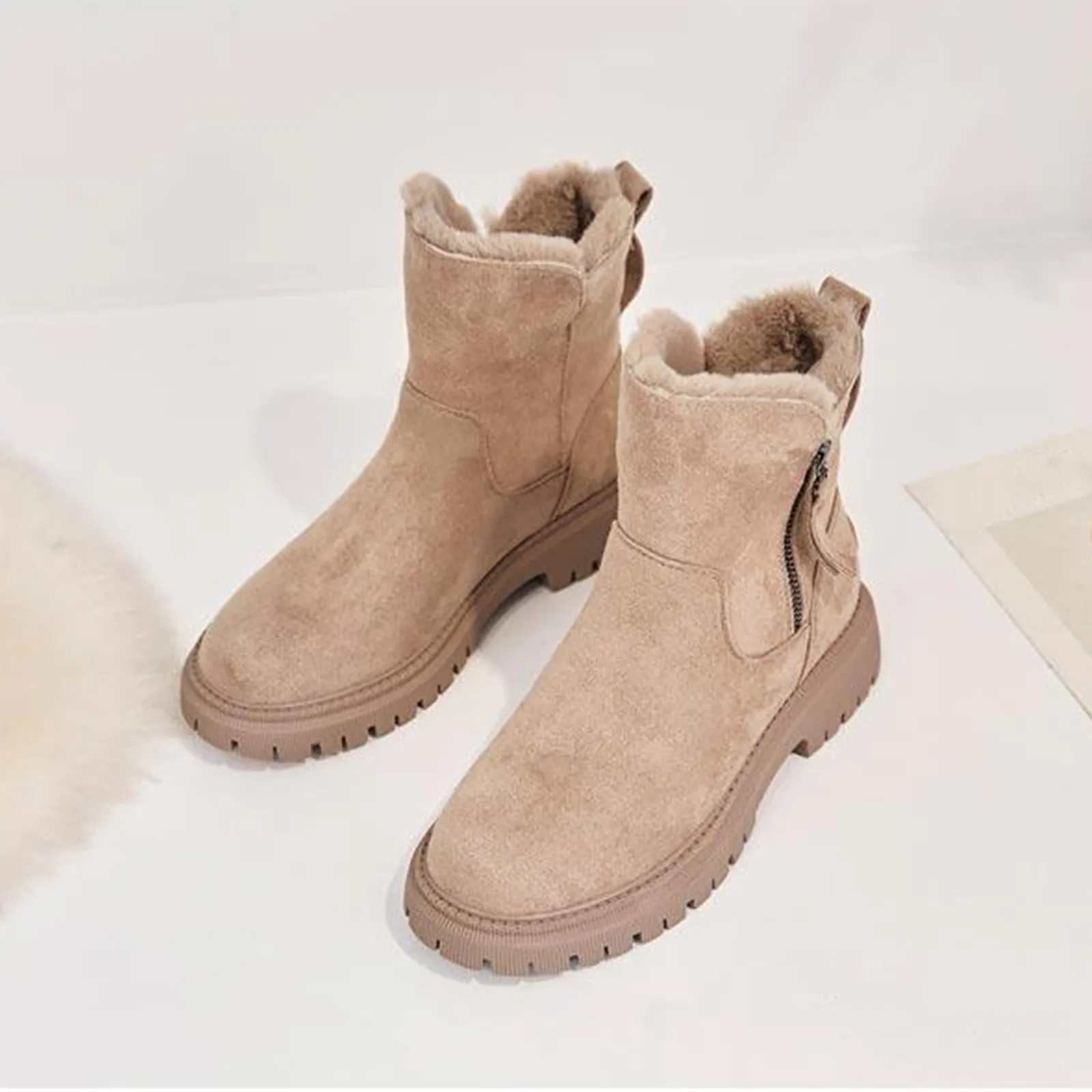 2024 Thick Plush Snow Boots Women Faux Suede Non-slip Winter Boots Woman Keep Warm Cotton Padded Shoes Platform Ankle Booties