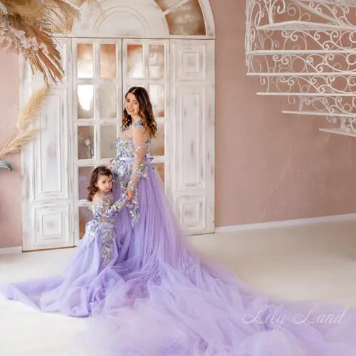 

Pretty Lavender Flower Appliques Tulle Dresses For Mommy & Me Sheer Mesh Illusion Long Party Gowns Mother & Daughter Photo Shoot