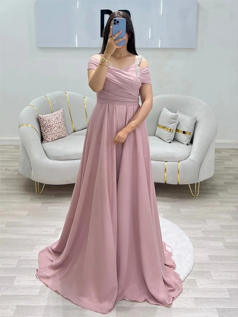 

Pink Chiffon Beaded Long Bespoke Occasion Gown Evening Dresses Prom Pastrol Unisex Jersey Retro Dubai Saudi Arabic Customized