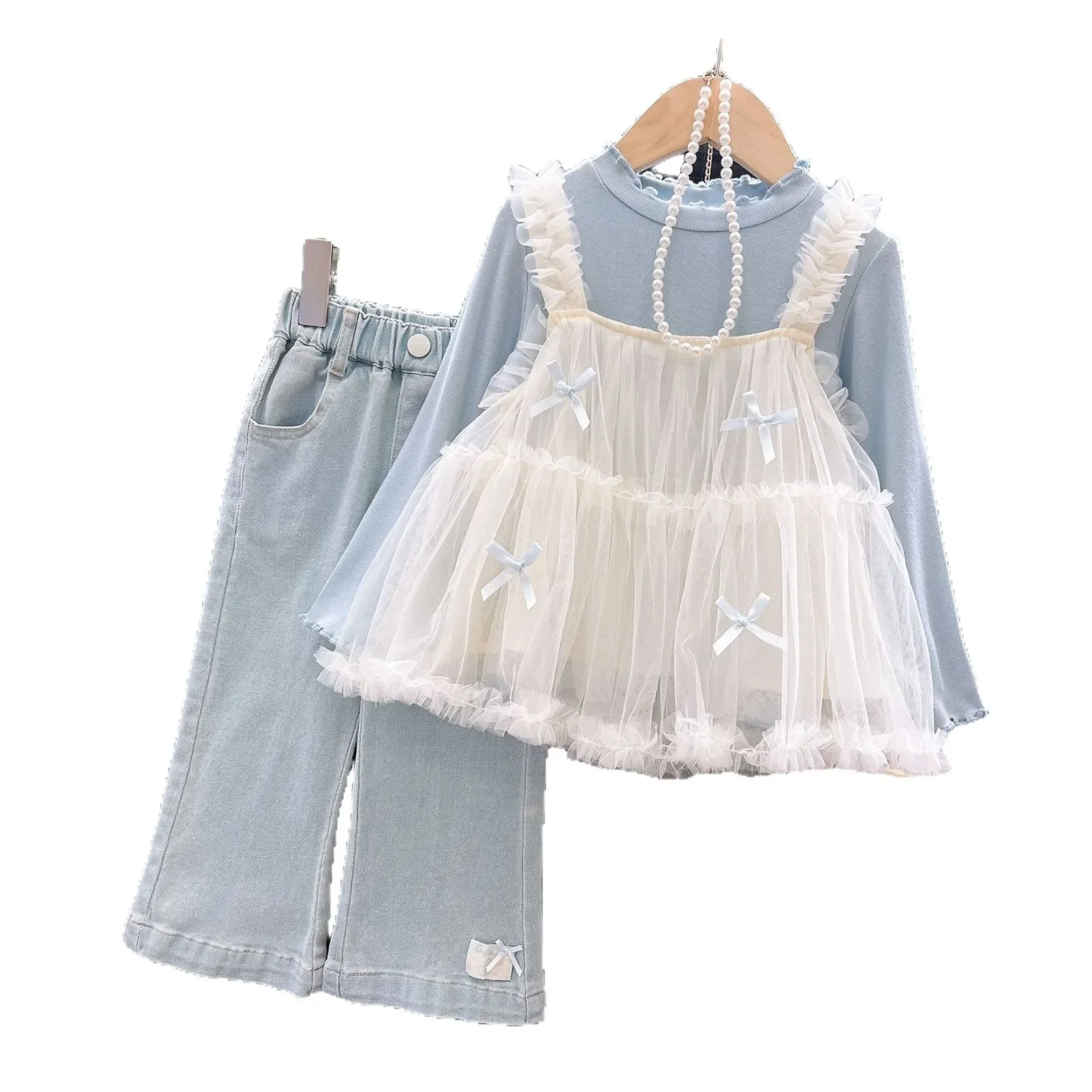Mädchen-Set im koreanischen Stil, 3-teilig – Langarm-Oberteil, Trägerkleid & Jeans, lässiges Herbst-Outfit für Kinder – Detail 5