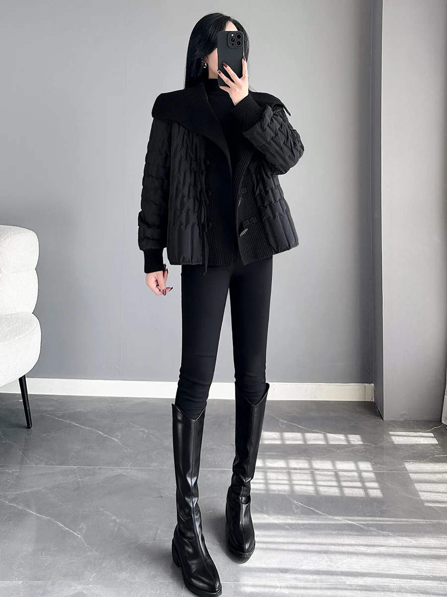 

Женская зимняя куртка-пуховик 2025 года, новая модель, маленький размер, свободный крой, с элементами драпировки, модная, стройнящая, белая, на пуху, для зимы