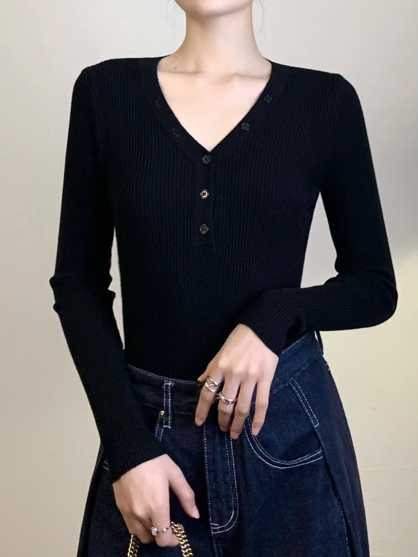 

Женский облегающий вязаный свитер с V-образным вырезом и длинными рукавами, с воротником хенли, осенне-зимний, новый, теплый, из мягкой ткани