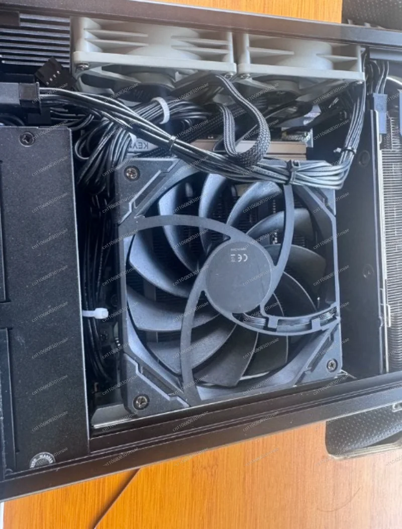 [Change] ZS-D2/ITX half-height knife card computer chassis, version V4\ 4.9L volume, all-aluminum chassis