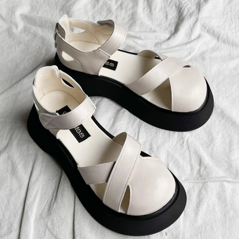 

Женские повседневные сандалии на платформе с закрытым носком, регулируемые, из полиуретана, с одной липучкой, на резиновой противоскользящей подошве, удобные для ходьбы