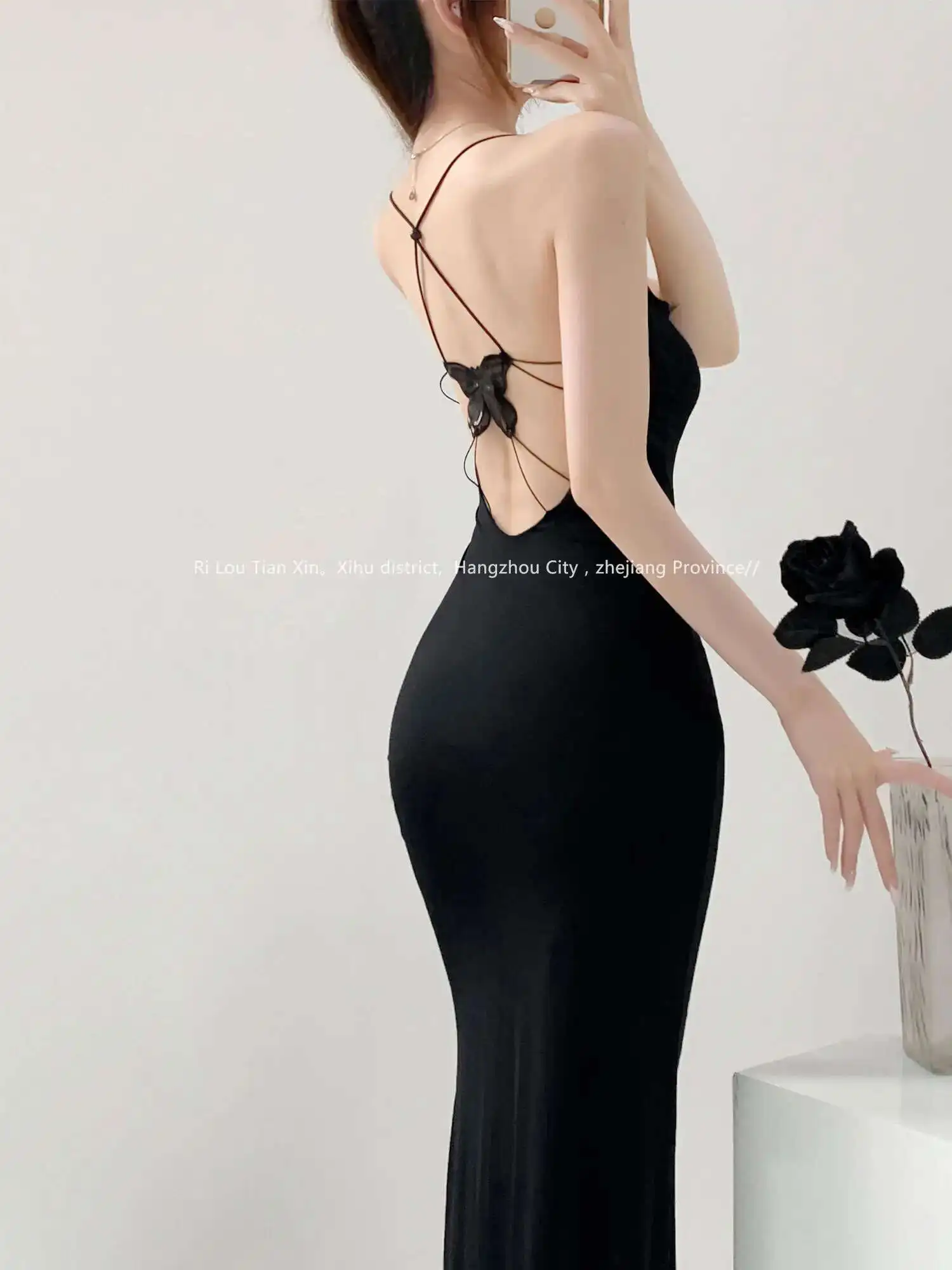 New 2024 Summer Sexy Design Sense Butterfly Backless Lace Splicing Sling Long Dress Women Low Neck High Waisted Slim Dress S007