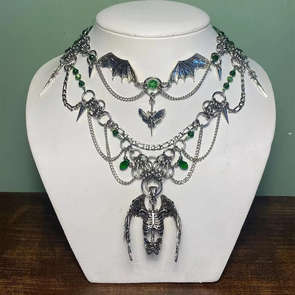 

New Vintage Gothic Black Skeleton Multi Layer Chain Necklace Fashion Trends Women's Jewelry Halloween Necklace Accessories