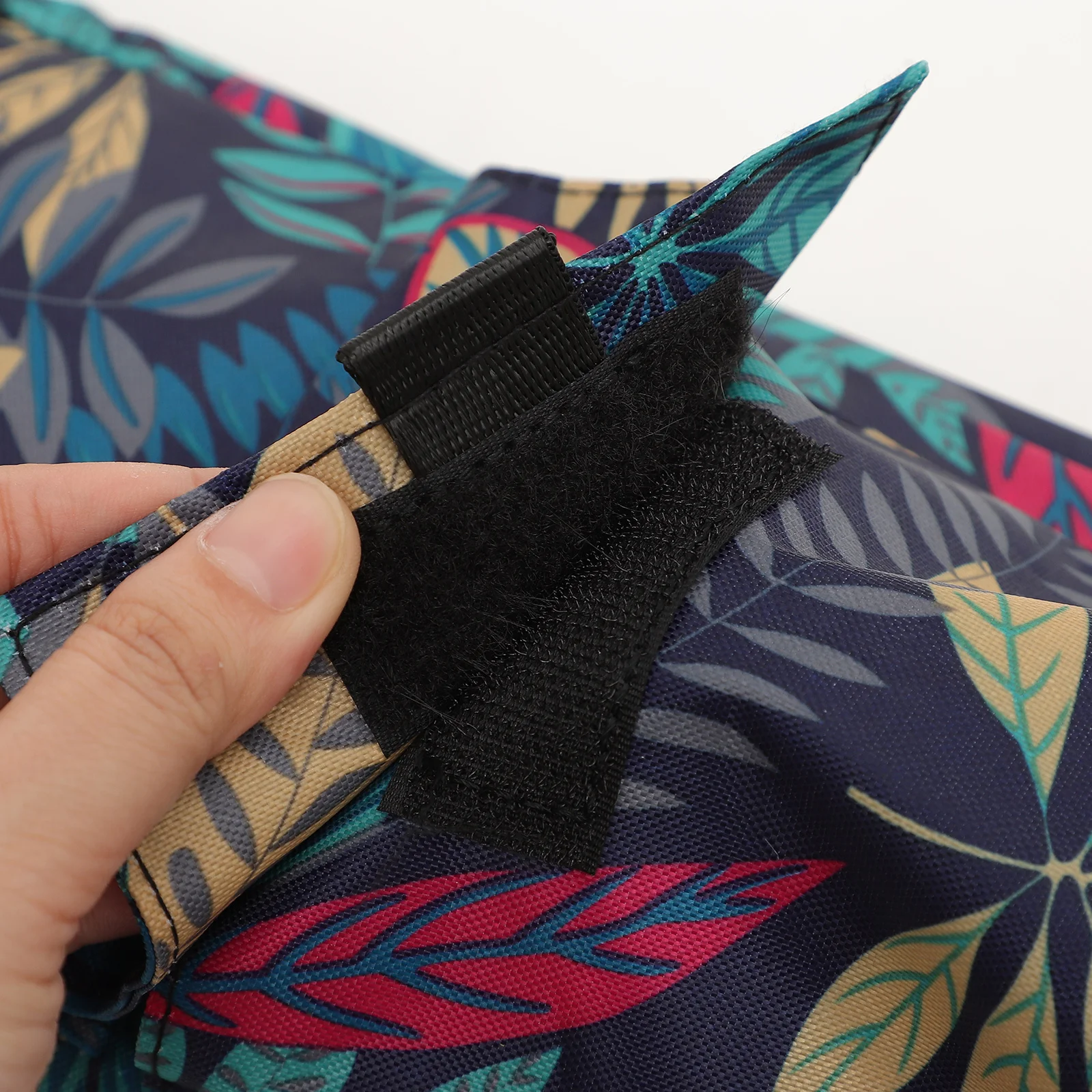 1 قطعة حصيرة اليوغا المحمولة حقيبة حمل تصميم اسطوانة واسعة سهلة لفة التخزين مع حزام قابل للتعديل للسفر التخييم التنزه