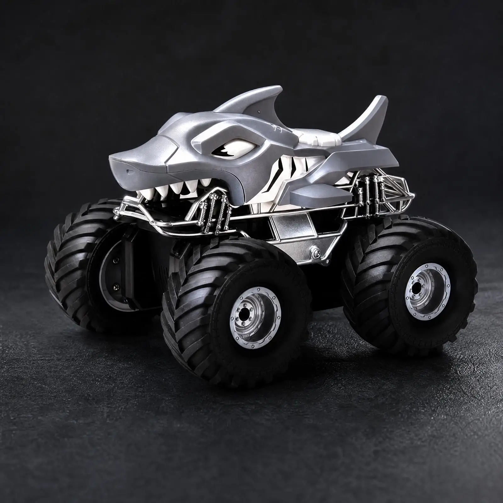 Kids RC Car Amphibious Monster Truck Off Road Vehicle Waterproof Toy with Spray Function