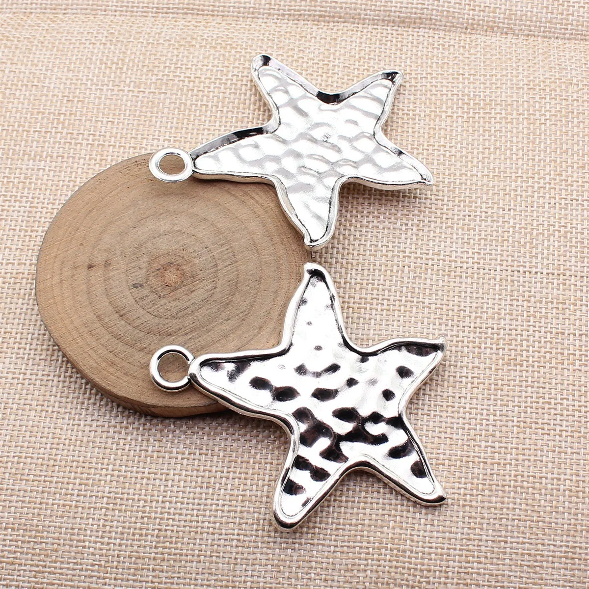 2pcs 72x56mm Antique Silver Color Hammered Starfish Pendant DIY Jewelry Materials Bulk
