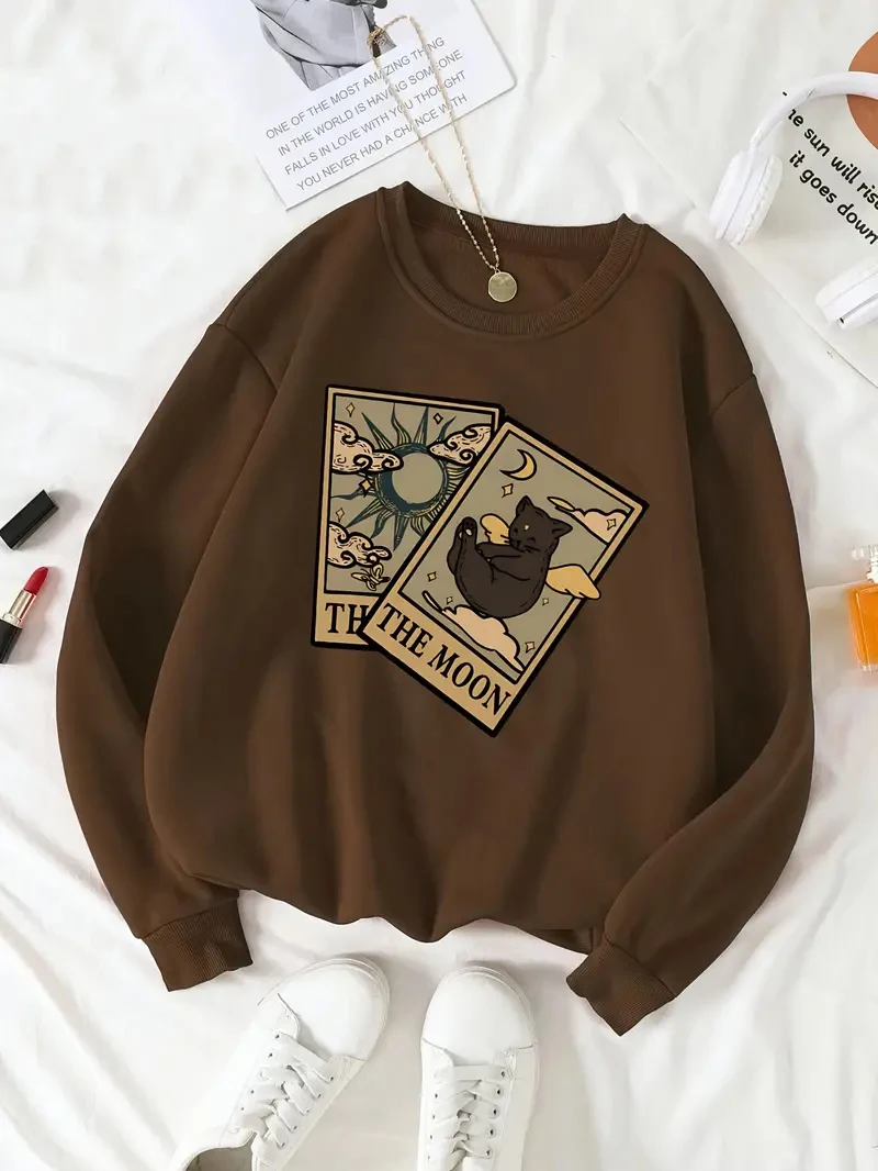 Women's crew neck basic cartoon printed sweatshirt, casual and comfortable pullover hoodie autumn spring blouse, women's wear