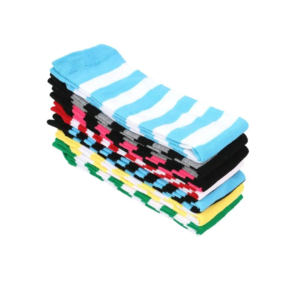 النمط الياباني 9 ألوان مخطط جورب أسود أبيض وردي دافئ العجل جورب الركبة عالية منتصف أنبوب جورب النساء السيدات