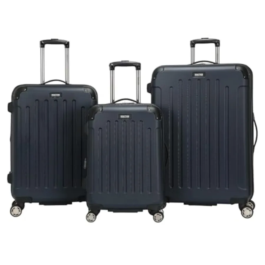 

Travel suitcase for airport use, polycarbonate material, matte black color, 8-wheel spinner and expandable design for extra pac